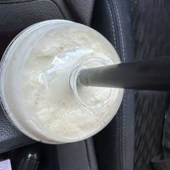 Cloud Tea - Pineapple Smoothie - Coffee & Tea Near Me - Las Vegas, Nevada