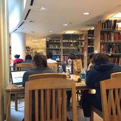 Portland State University Library - Soooo crowded during finals!