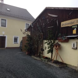 Schlosshof-Zoigl