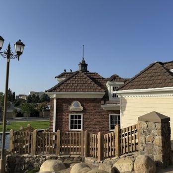 Heritage Park - Parks Near Me - Cerritos, California