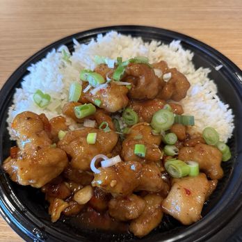 Pick Up Stix Fresh Asian Flavors - NEW HOT HONEY CHICKEN - Chinese Near Me - Downey, California Pick Up Stix Fresh Asian Flavors - NEW HOT HONEY CHICKEN - Chinese Near Me - Downey, California