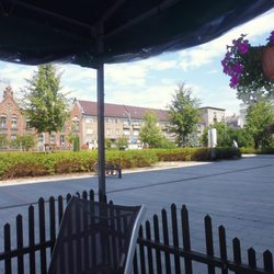 Restaurace a kavárna na náměstí T. G. Masaryka