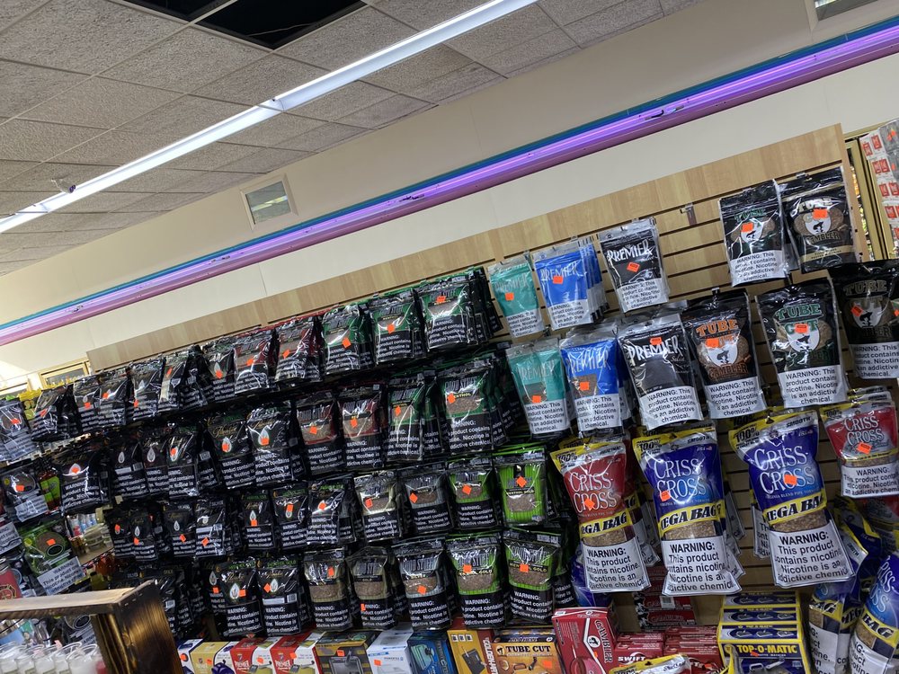 NORM’S MARKET Updated April 2024 21 Photos 25760 Ecorse Rd