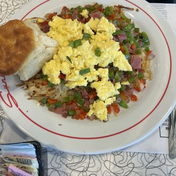Sunliner Diner - Hash breakfast - Diners Near Me - Pigeon Forge, Tennessee Sunliner Diner - Hash breakfast - Diners Near Me - Pigeon Forge, Tennessee