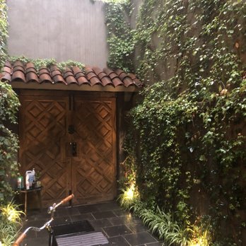 Casa Emilia - Front door - Hotels Near Me - México, D.F., DIF