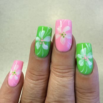 Queen's Nails and Spa - nails by Lee - Nail Salons Near Me - Concord, California