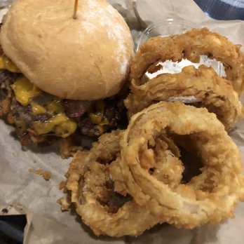 Empire Burger - Best burgers and onion rings - Burgers Near Me - Breckenridge, Colorado