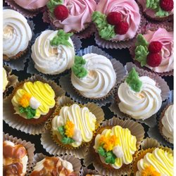 The Gypsy Moon Cake - Amazing cupcakes