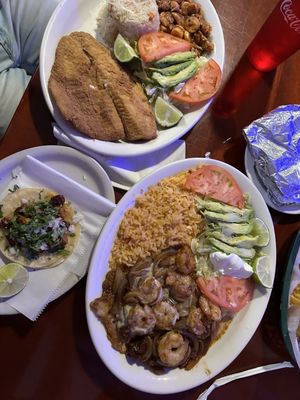 Mar & Tierra Mexican Grill and Mariscos by null