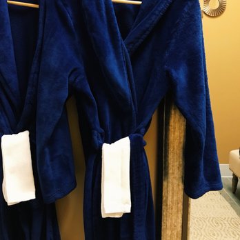 West Omaha Cryotherapy - Cryotherapy Near Me - Omaha, Nebraska West Omaha Cryotherapy - Cryotherapy Near Me - Omaha, Nebraska