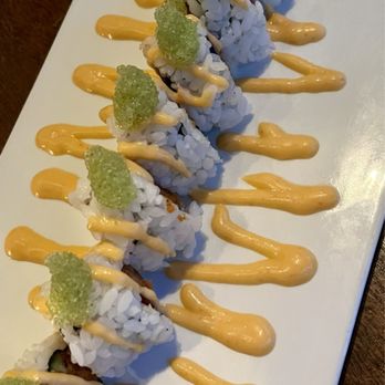 Saltus River Grill - Spicy Tuna Roll Sushi - Sushi Bars Near Me - Beaufort, South Carolina Saltus River Grill - Spicy Tuna Roll Sushi - Sushi Bars Near Me - Beaufort, South Carolina