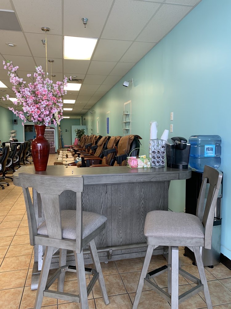 KT NAILS SALON 117 Photos & 41 Reviews 1000 Hylan Dr, Rochester