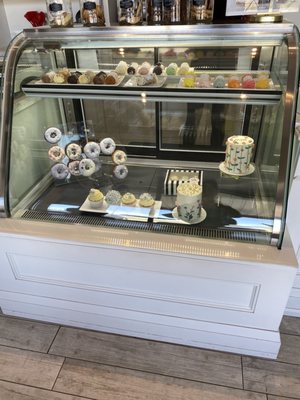 Cannoli Queens by null