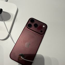Apple South Coast Plaza - 18 pro
