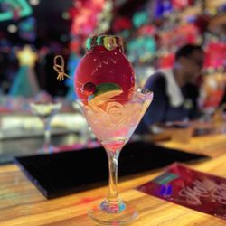 Holly Jolly Holiday Bar - Rockin' Around