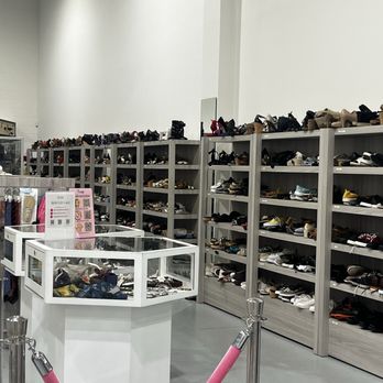 True Fashionistas - Lots of shoes - Used, Vintage & Consignment Near Me - Naples, Florida