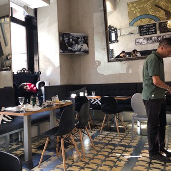 Bond Cafe - S - Cafes Near Me - Prague, Puerto Rico