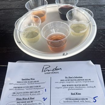 Pindar Vineyards - Wine tasting. Pick 5 wines - Wineries Near Me - Peconic, New York