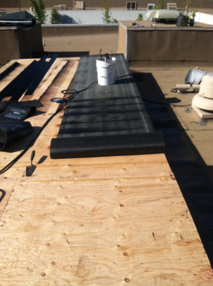 Slide of Sandkamp Roofing