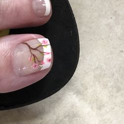 Glossy Nails - Hand painted French pedicure