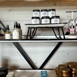 Nine Twenty-Two - Discounted product area