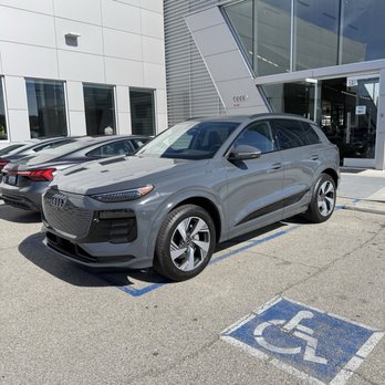 Audi Valencia - 2025 Q6 Quattro Magnet Gray - Car Dealers Near Me - Valencia, California Audi Valencia - 2025 Q6 Quattro Magnet Gray - Car Dealers Near Me - Valencia, California