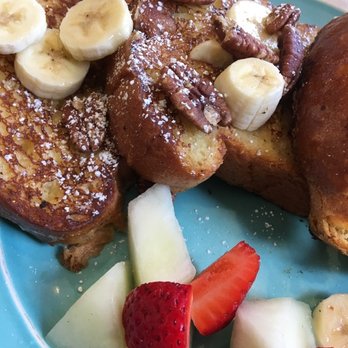 Layer Cake - Brioche French Toast (Pecan and Banana - Breakfast & Brunch Near Me - Irvine, California