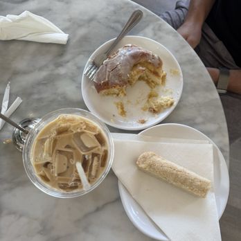The Table - Seasonal roll, iced vanilla latte, shortbread - Bakeries Near Me - Asheboro, North Carolina