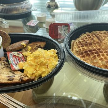 Waffle House - Rocky Mount - All-Star Breakfast with Chicken sausage - Breakfast & Brunch Near Me - Rocky Mount, North Carolina Waffle House - Rocky Mount - All-Star Breakfast with Chicken sausage - Breakfast & Brunch Near Me - Rocky Mount, North Carolina