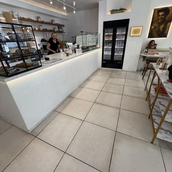 Savor - Coffee & Tea Near Me - Los Angeles, California