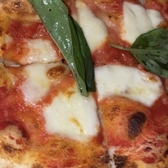 Call Me Gaby - Margarita flatbread - Italian Near Me - Miami Beach, Florida Call Me Gaby - Margarita flatbread - Italian Near Me - Miami Beach, Florida