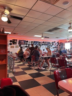 Charlie Parker's Diner by null