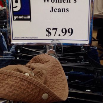 Goodwill - 10/12/16 - Thrift Stores Near Me - Ventura, California