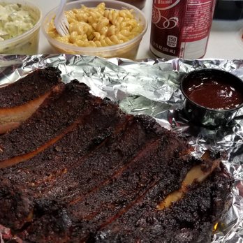 Barabicu Smokehouse - Half rack (St. Louis style), smoked potato salad and chipotle mac-n-cheese - Barbeque Near Me - Parma, Ohio