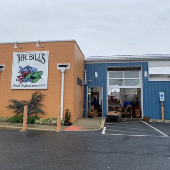 The Fat Crab Cafe - the outside of the building - Seafood Near Me - Lancaster, Pennsylvania