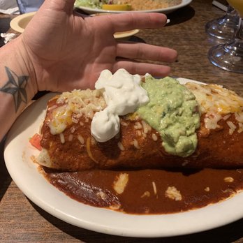 Armando's Mexican Restaurant - Armondo's burrito - Mexican Near Me - South El Monte, California