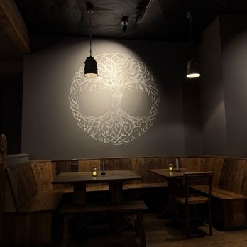 Skål Beer Hall - Cool seating and artwork - Beer Bar Near Me - Seattle, Washington Skål Beer Hall - Cool seating and artwork - Beer Bar Near Me - Seattle, Washington