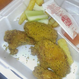 Lemon pepper wings...I devoured the PS too fast. Didn't even take a pic. Lemon pepper wings...I devoured the PS too fast. Didn't even take a pic.