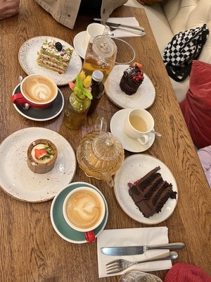 L'ETO Brompton Road by null
