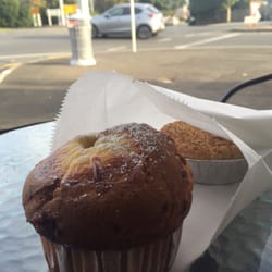 Edinburgh Dairy & Lunch Bar - Quintessential kiwi cuisine by the roadside.