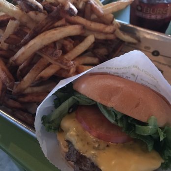BurgerFi - Classic burger with fries - Burgers Near Me - Raleigh, North Carolina BurgerFi - Classic burger with fries - Burgers Near Me - Raleigh, North Carolina