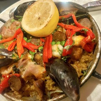 Eclipse di Luna - Alpharetta - Paella - Wine Bars Near Me - Alpharetta, Georgia