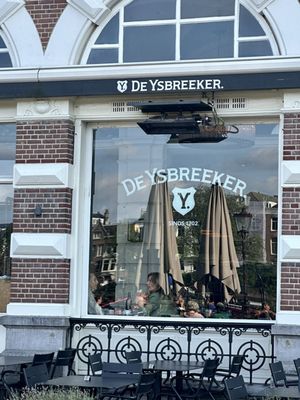 Café Restaurant De Ysbreeker by null