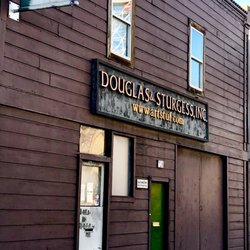 Douglas & Sturgess - Douglas & Sturgess -Artists will appreciate this place!