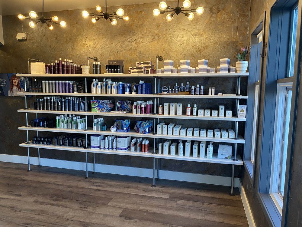 Wandering Willow Salon & Day Spa