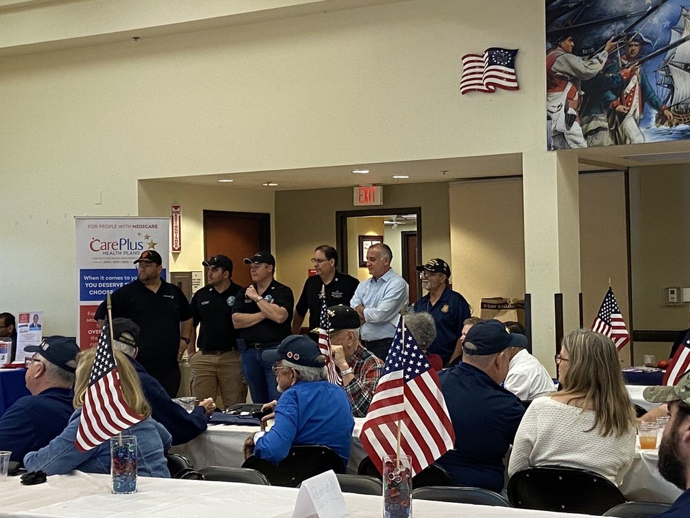 ROYAL OAKS PARK COMMUNITY CENTER Updated September 2024 16500 NW 91