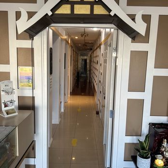 Moonlight Thai Spa by Bee - Inside - Day Spas Near Me - Long Beach, California