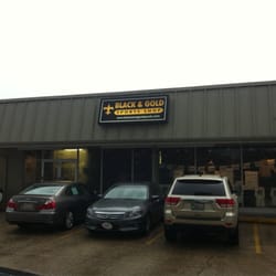 Black & Gold Sports Shop