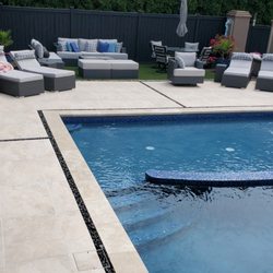 Bahama Pools - The ultimate backyard retreat!
#wetbar
#modernpooldesign
#newpoolinstallation