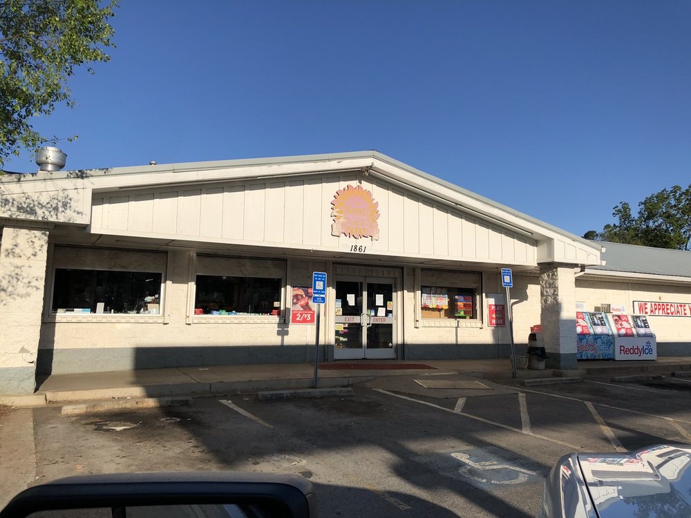 THE MARKET Updated September 2024 1861 Hwy 211 NE, Winder,